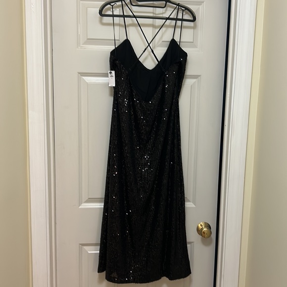 NWT Black Sequin Dress With Side Slit Size 12 - Picture 5 of 16